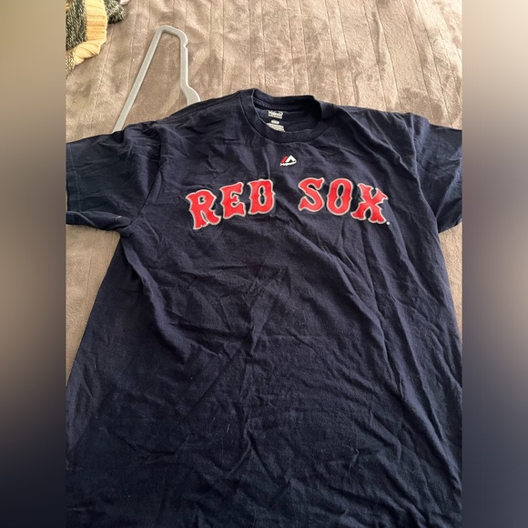 $4 each sport tees! Red Sox and bruins - Picture 5 of 7